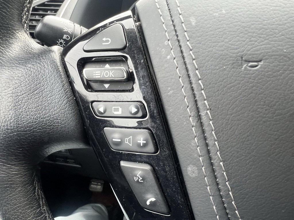 Used 2020 INFINITI QX80 Luxe image 32