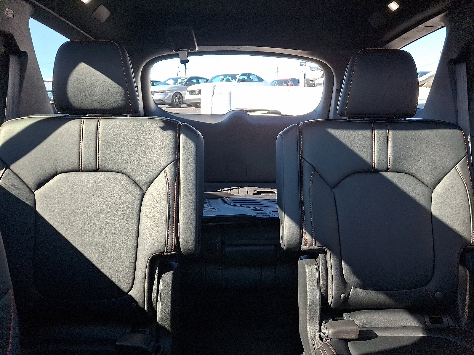 Used 2025 Honda Pilot TrailSport image 15