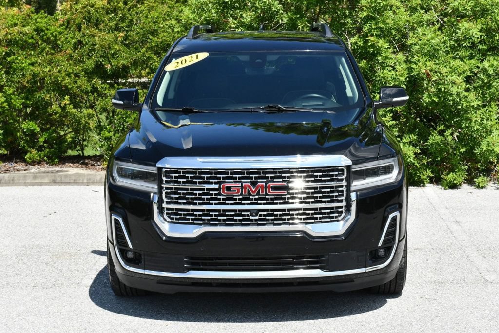 Used 2021 GMC Acadia Denali w/ Denali Technology Package FWD image 9