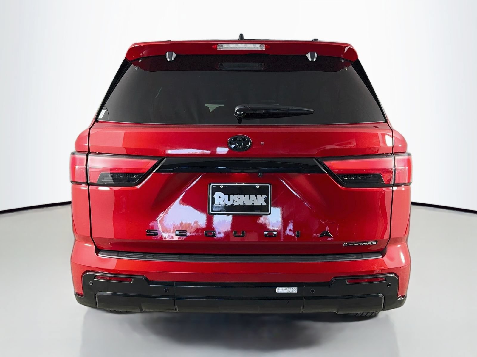 Used 2026 Toyota Sequoia Platinum w/ Tow Technology Package AWD/4WD image 6