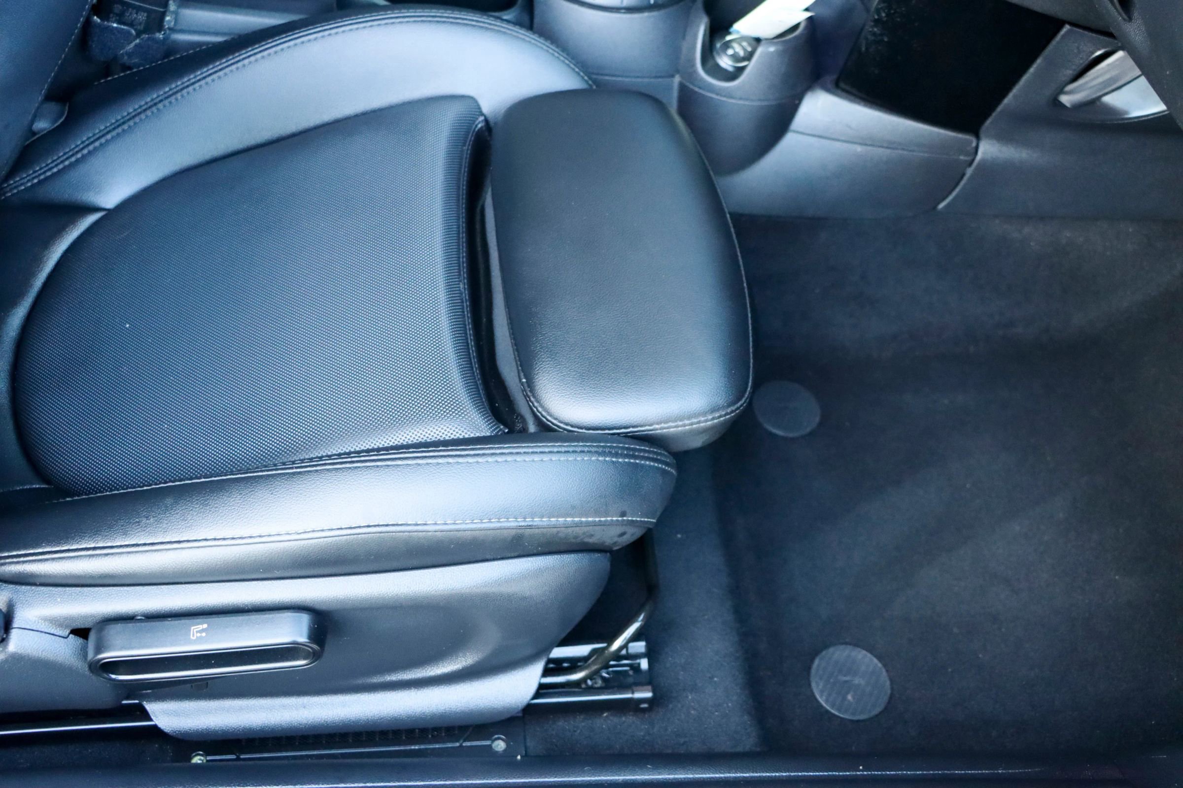 Used 2015 MINI Cooper S image 14