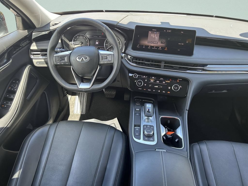Used 2023 INFINITI QX60 Pure FWD image 18