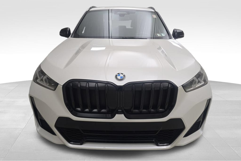 Certified 2023 BMW X1 xDrive28i w/ Premium Package AWD/4WD image 4