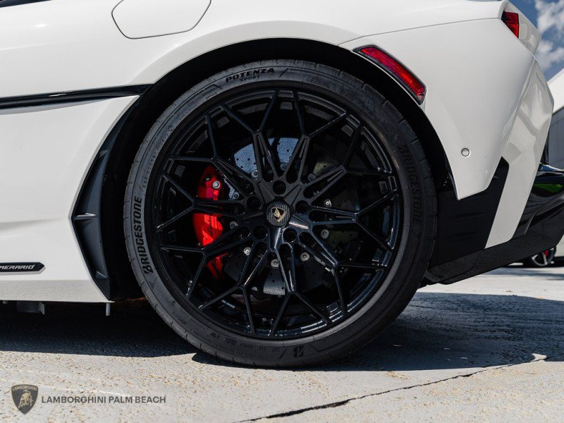 Used 2026 Lamborghini Temerario AWD/4WD image 28