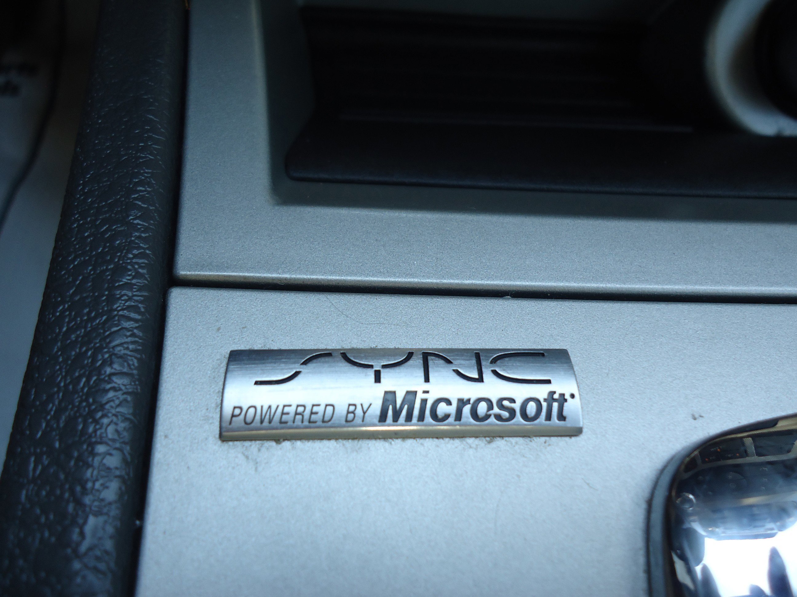 Used 2011 Ford Fusion SEL FWD image 16