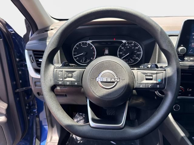 Used 2023 Nissan Rogue SV AWD/4WD image 25