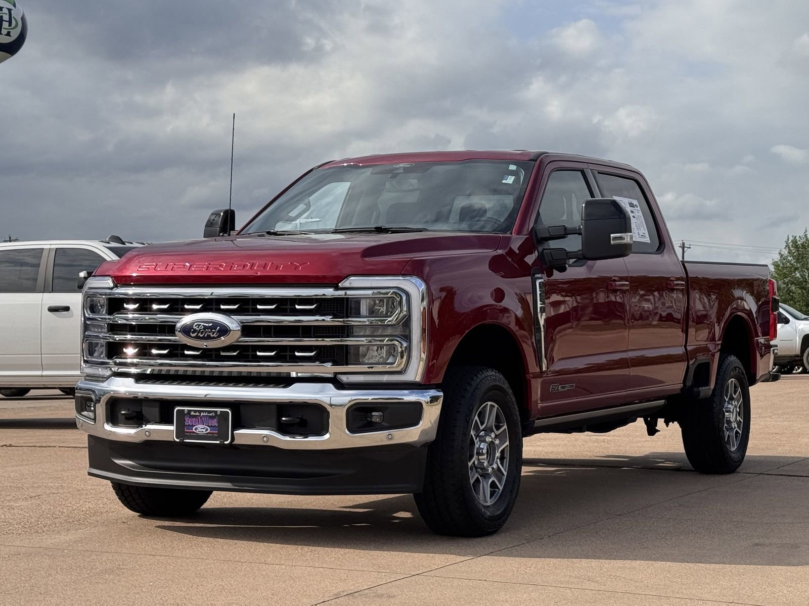 Used 2025 Ford F250 Lariat w/ Lariat Ultimate Package image 9
