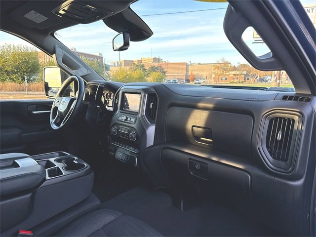 Used 2024 Chevrolet Silverado 2500 Custom w/ Custom Convenience Package image 27