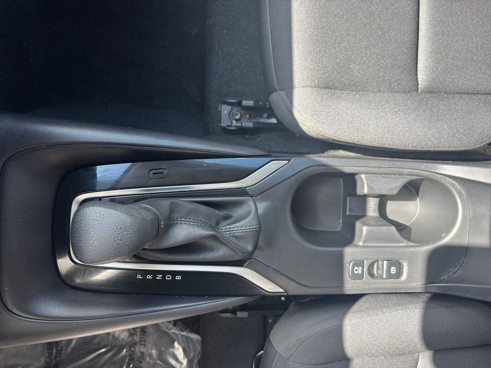 Used 2025 Toyota Corolla LE image 40