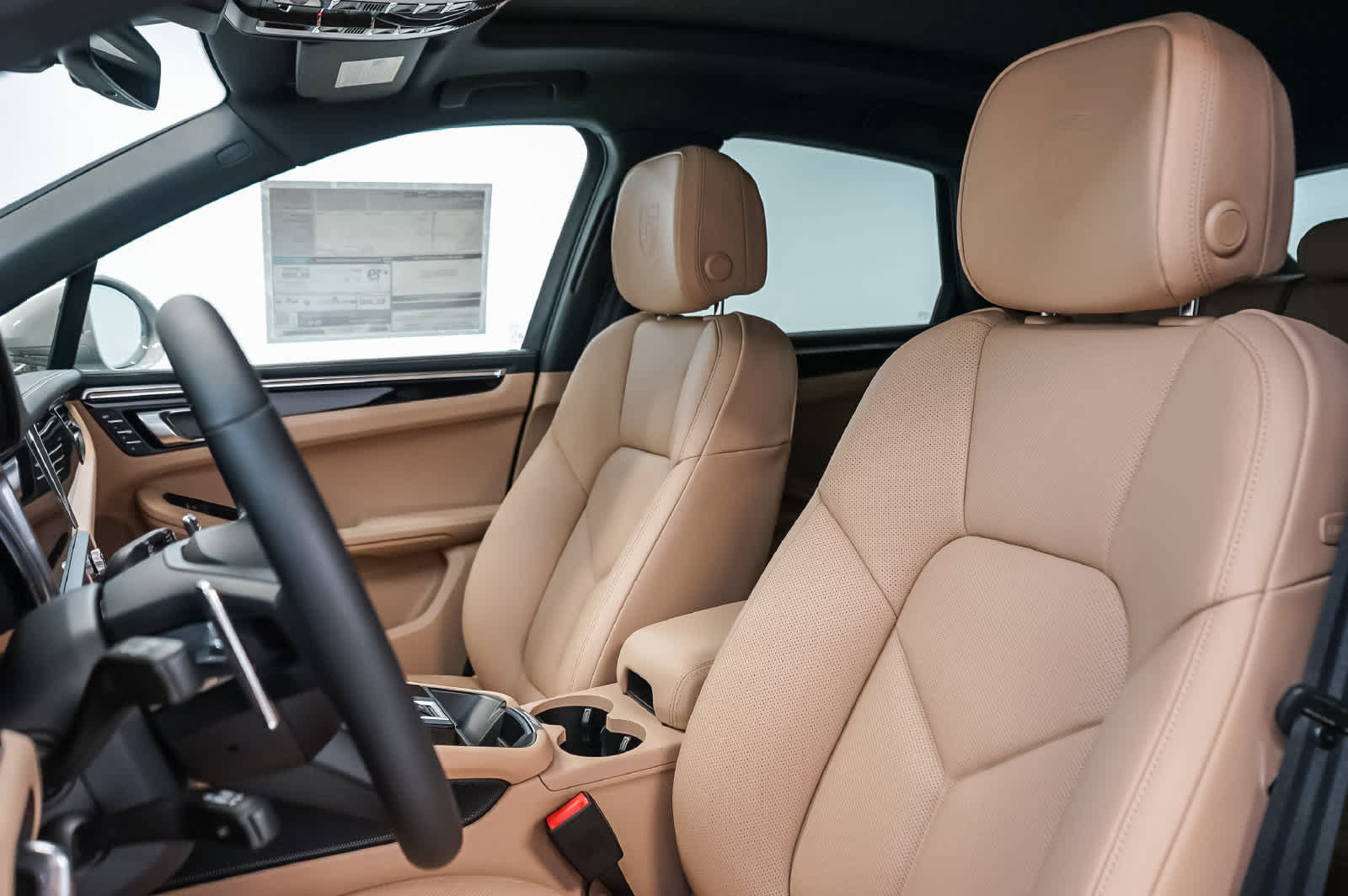 New 2026 Porsche Macan S AWD/4WD image 5