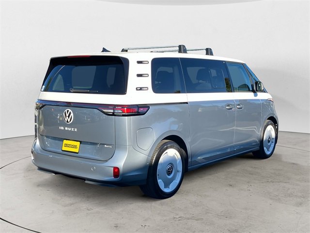 New 2025 Volkswagen ID. Buzz 1st Edition image 6