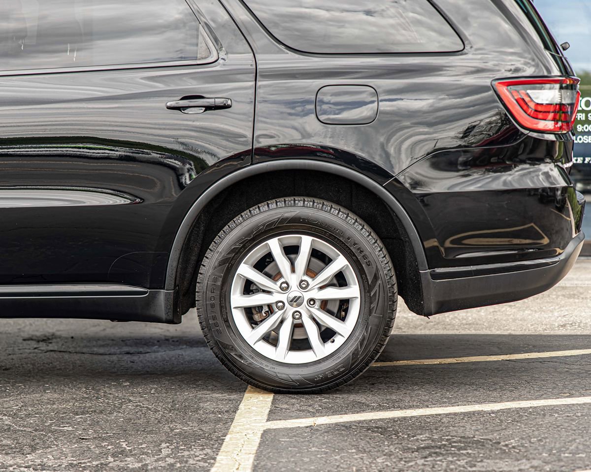 Used 2019 Dodge Durango SXT AWD/4WD image 7