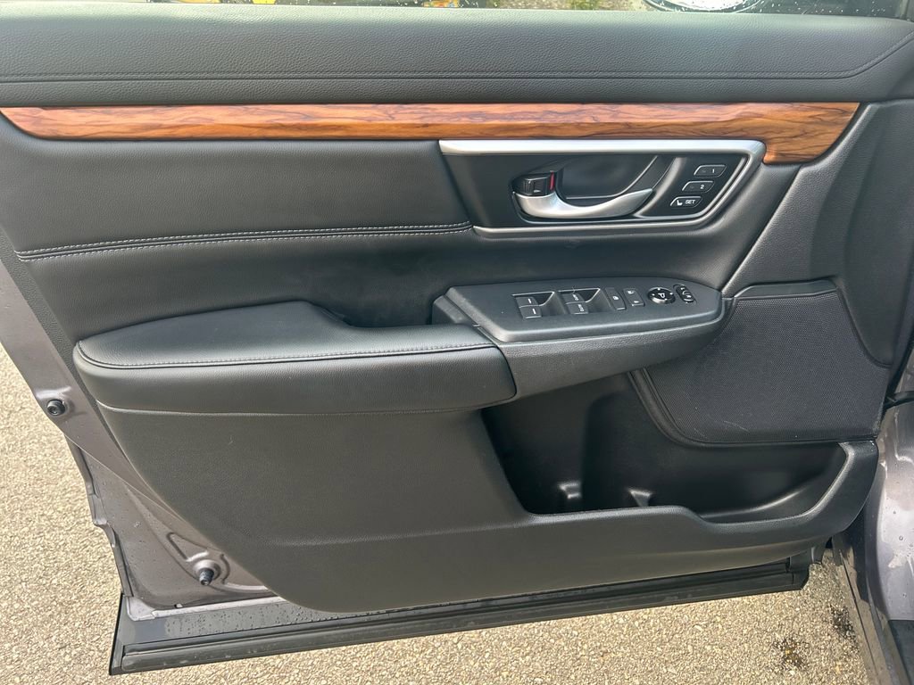 Used 2020 Honda CR-V Touring image 21