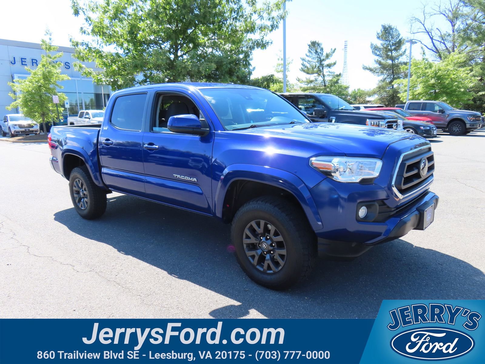 Used 2022 Toyota Tacoma SR5 AWD/4WD image 1