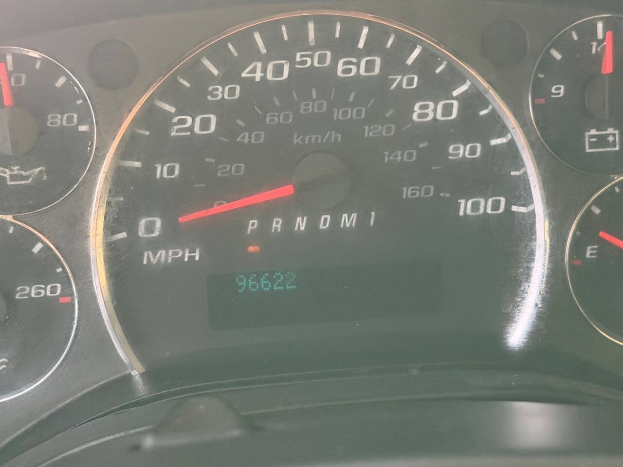 Used 2014 Chevrolet Express 2500 RWD image 26