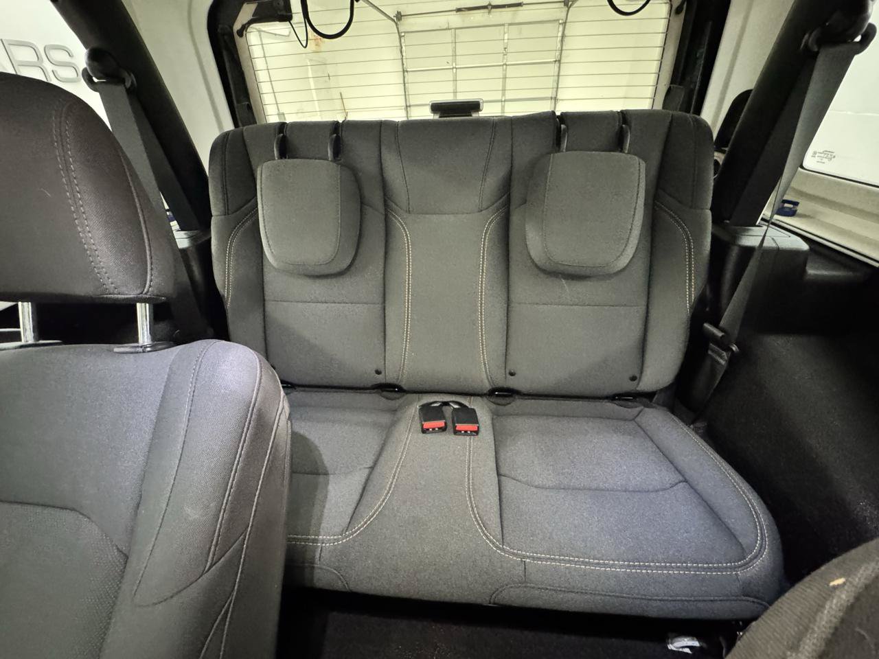 Used 2021 Jeep Wrangler Sport AWD/4WD image 14
