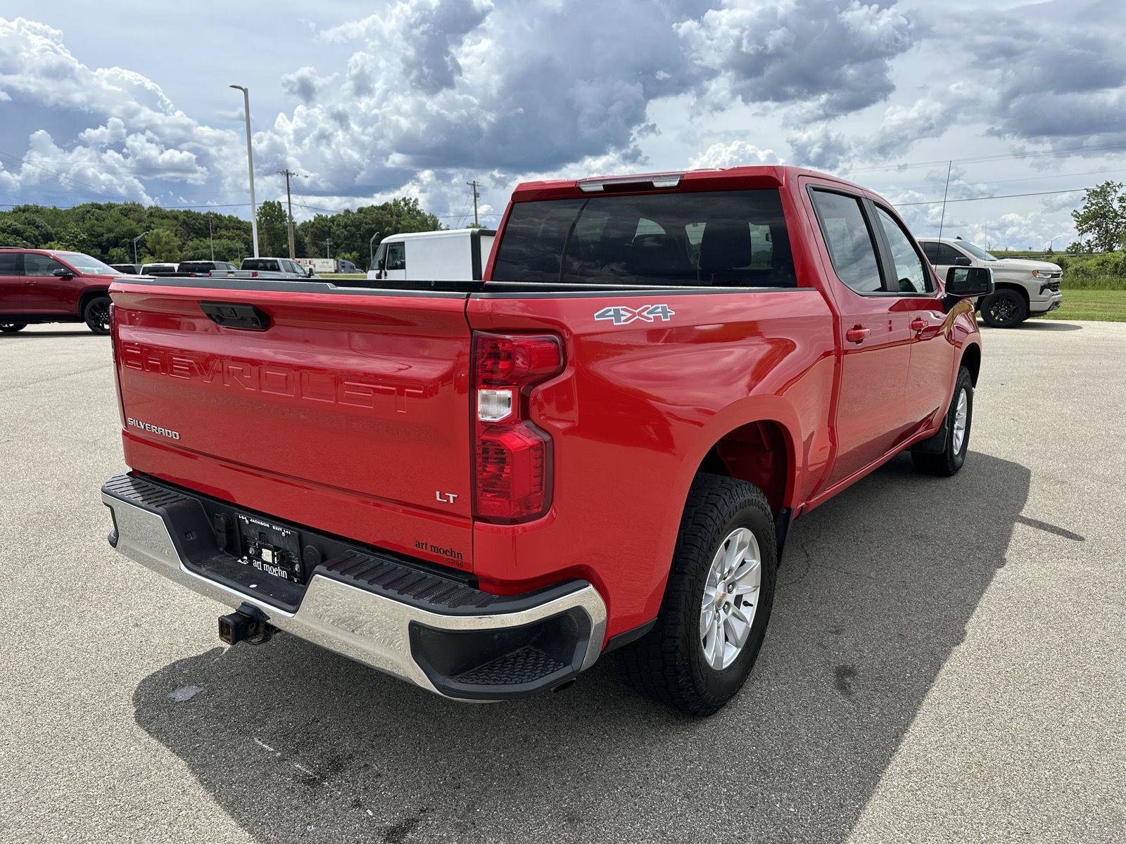 Used 2025 Chevrolet Silverado 1500 LT AWD/4WD image 6