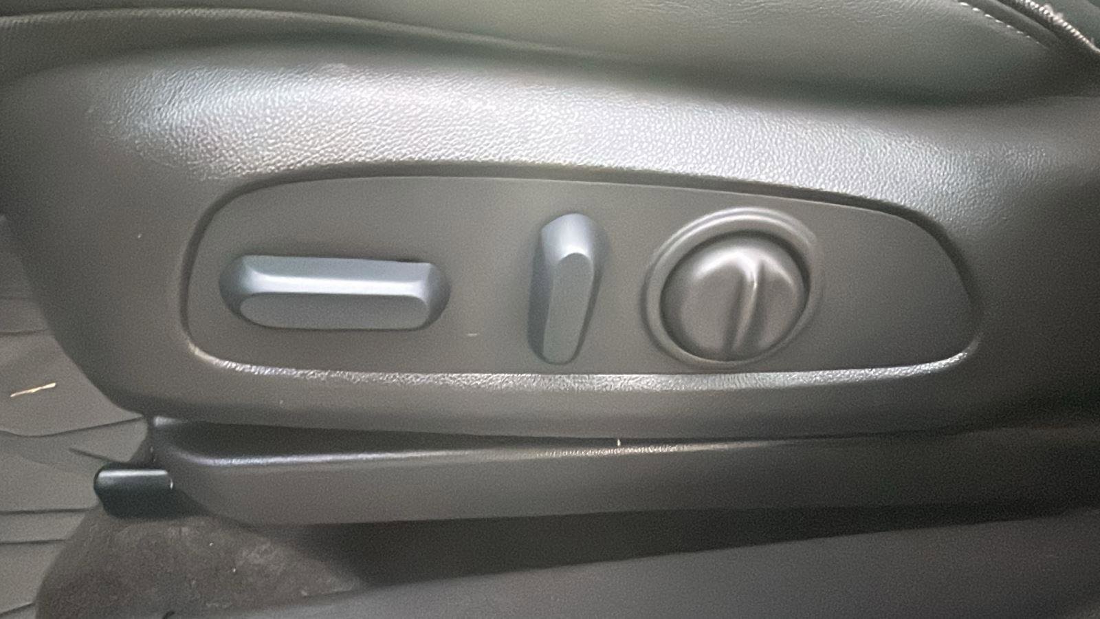 Certified 2023 Buick Encore GX Select w/ Safety Package II image 27