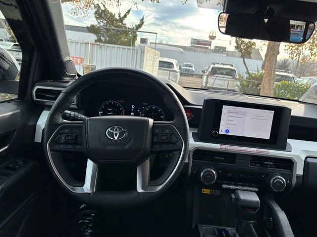 Used 2024 Toyota Tacoma TRD Off-Road image 27