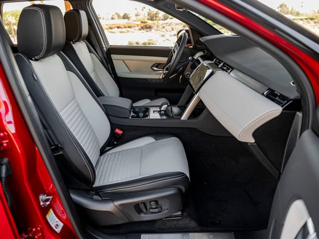 New 2025 Land Rover Discovery Sport Dynamic SE AWD/4WD image 26
