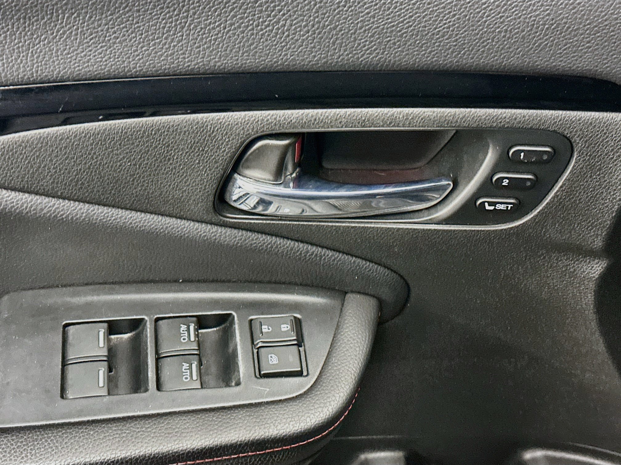 Used 2020 Honda Ridgeline Black Edition image 15