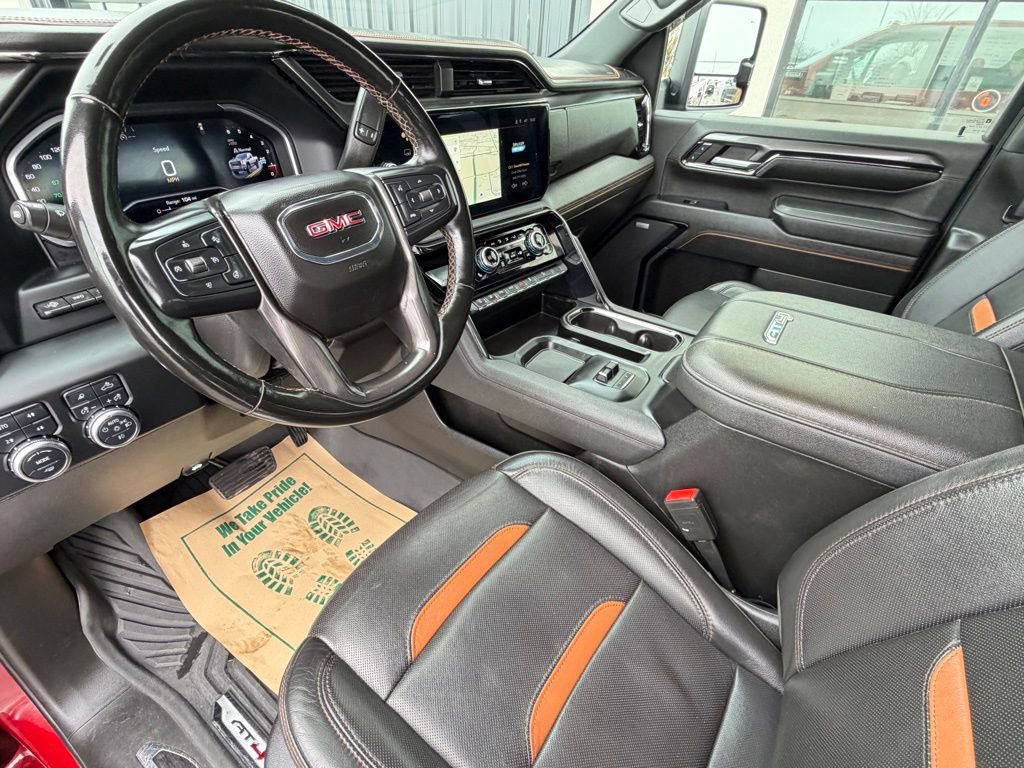 Used 2024 GMC Sierra 2500 AT4 w/ Technology Package AWD/4WD image 11