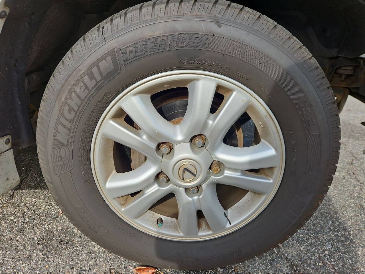 Used 2003 Lexus LX 470 4WD image 24