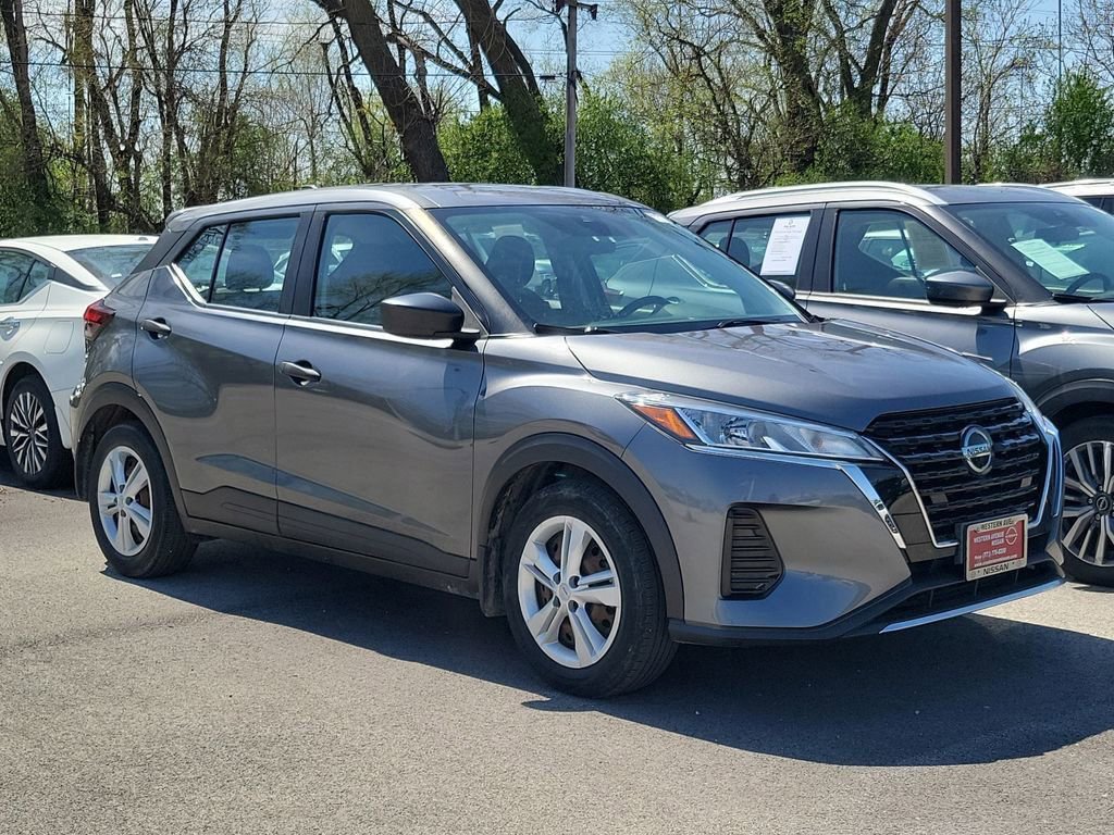 Used 2021 Nissan Kicks S FWD image 1