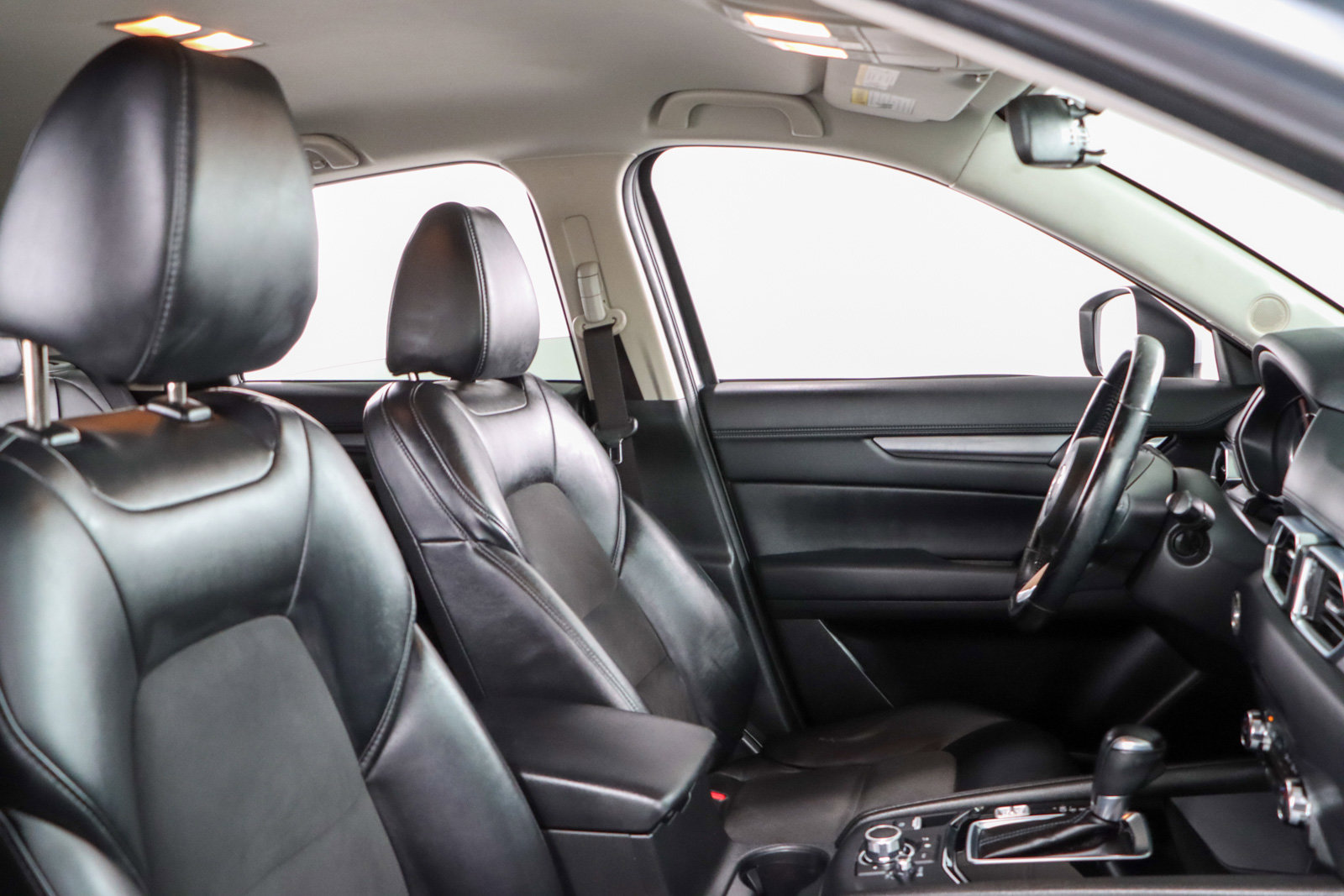 Used 2018 MAZDA CX-5 Touring image 26