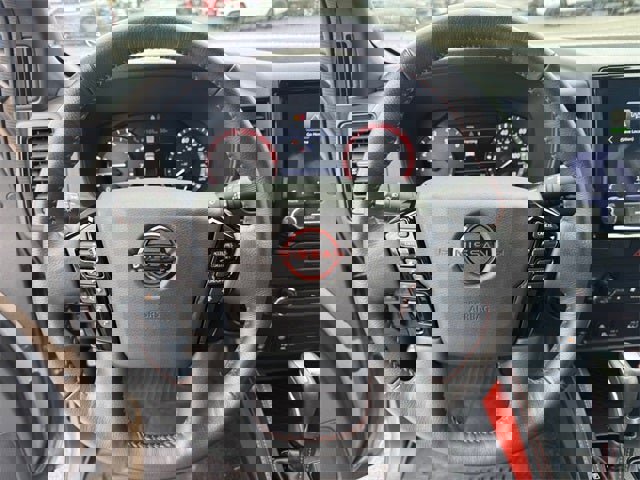 Used 2023 Nissan Frontier PRO-4X w/ Pro Convenience Package image 19