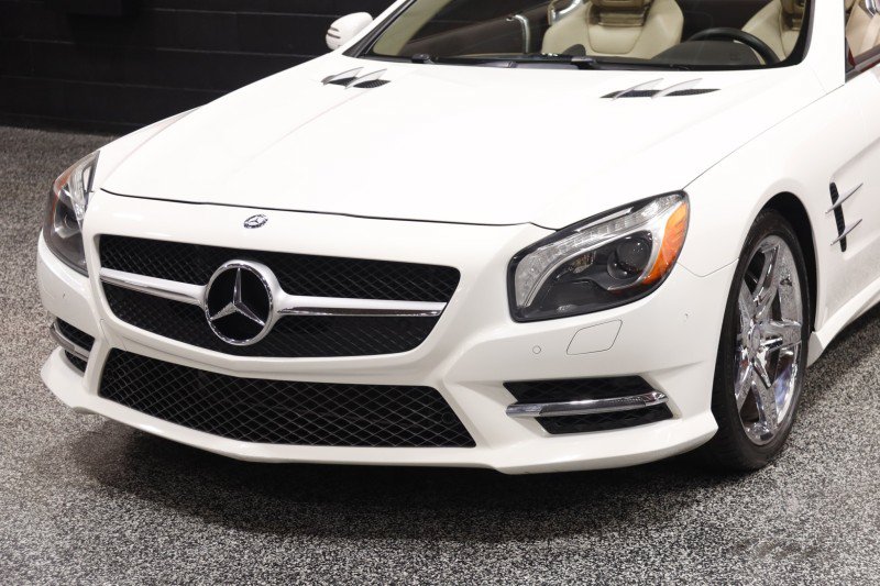 Used 2015 Mercedes-Benz SL 400 image 13