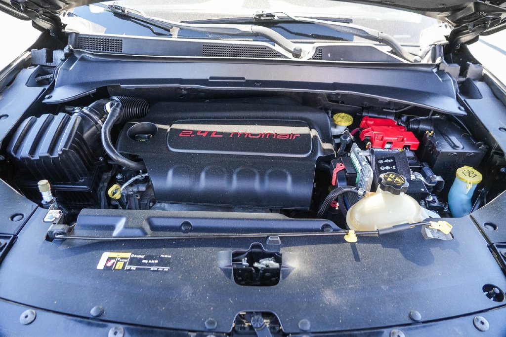 Used 2019 Jeep Compass Latitude FWD image 30