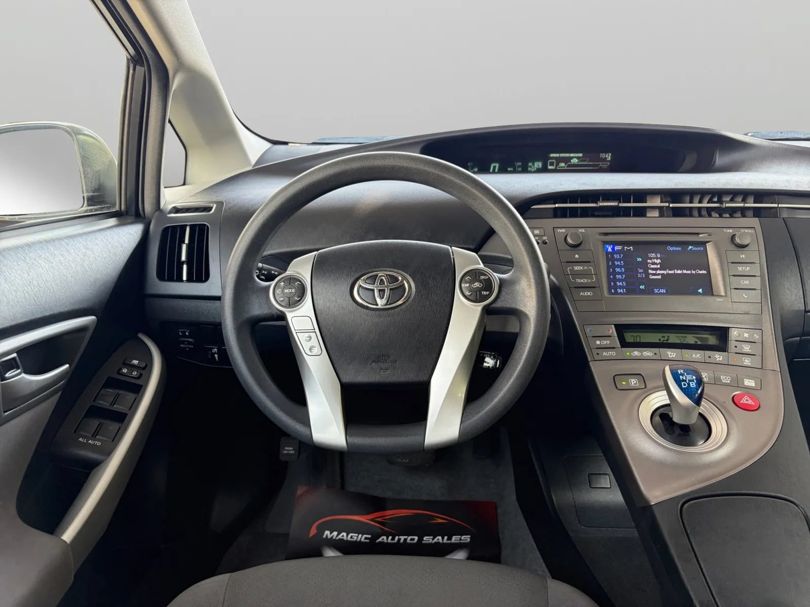 Used 2013 Toyota Prius Two FWD image 24