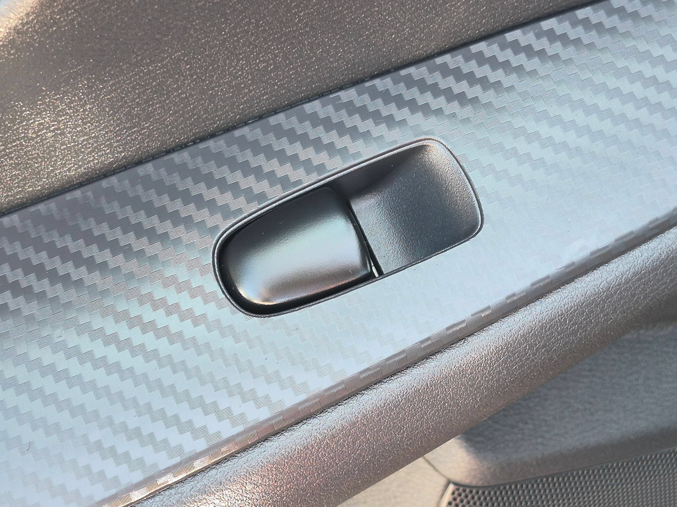 Used 2025 Nissan Sentra SV w/ All-Weather Package FWD image 28