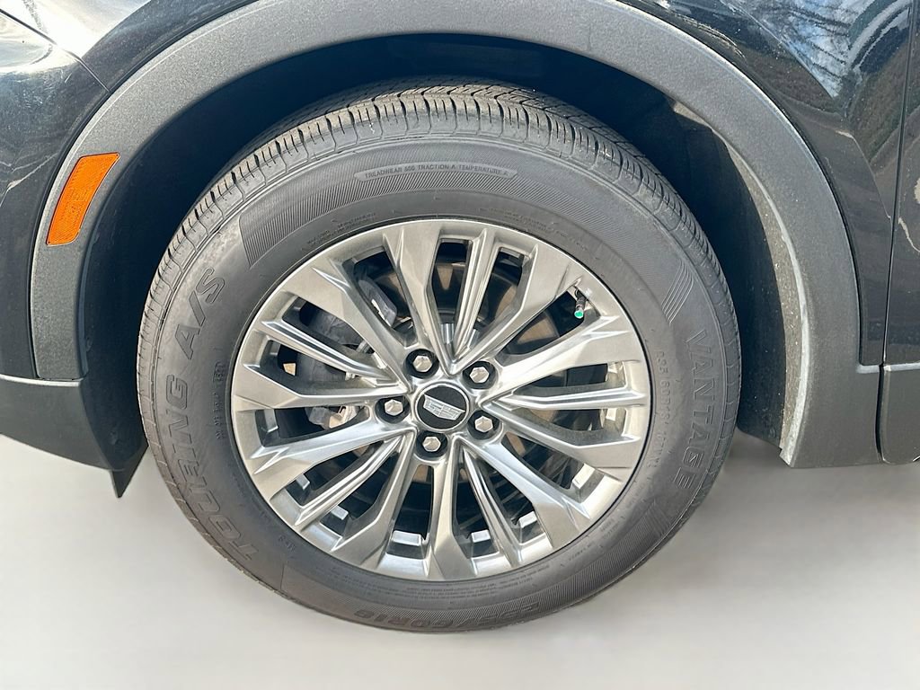 Used 2024 Cadillac XT4 Premium Luxury FWD image 35