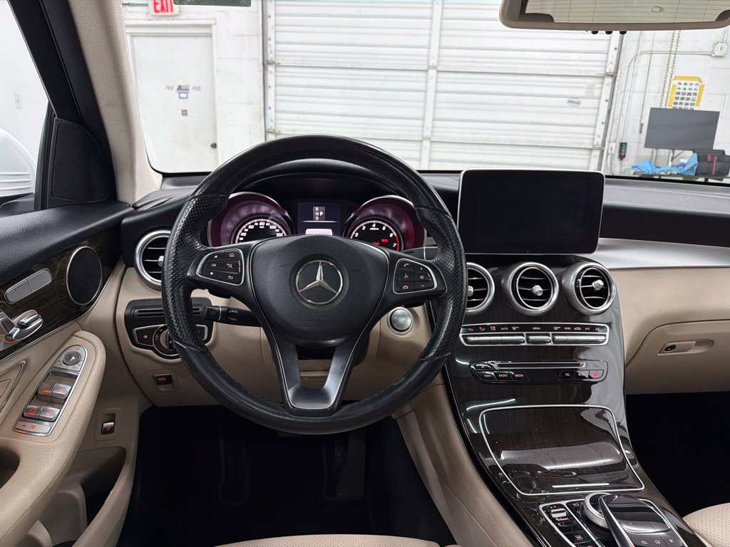 Certified 2016 Mercedes-Benz GLC 300 image 24