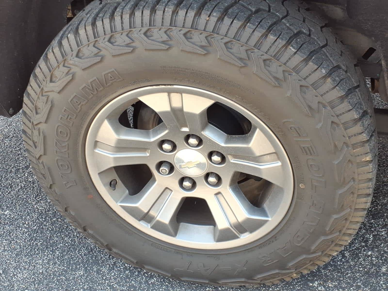 Used 2020 Chevrolet Suburban LT AWD/4WD image 10