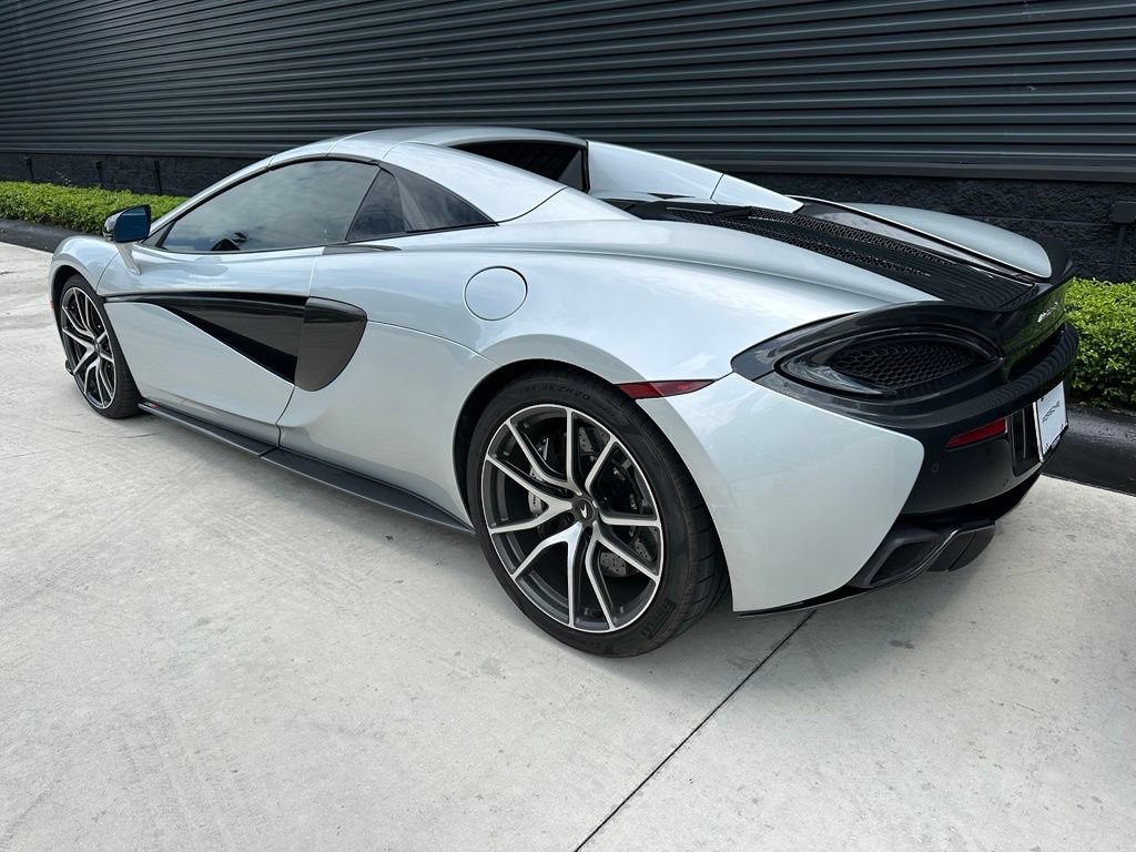 Used 2019 McLaren 570S Spider RWD image 13