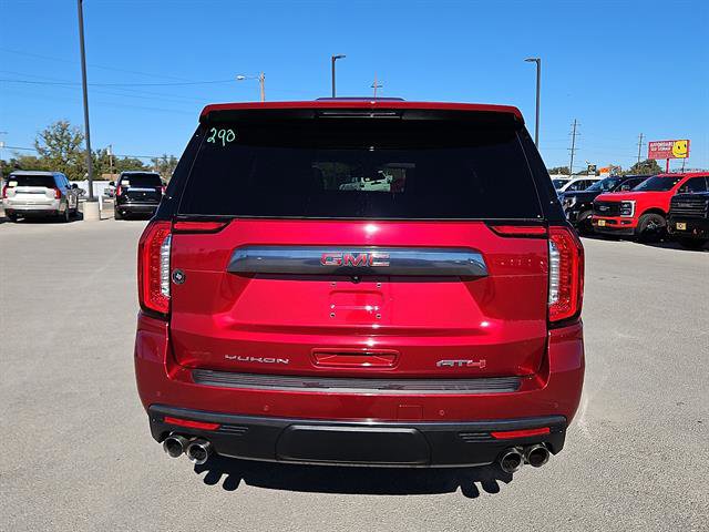 Used 2024 GMC Yukon AT4 w/ AT4 Premium Plus Package image 4