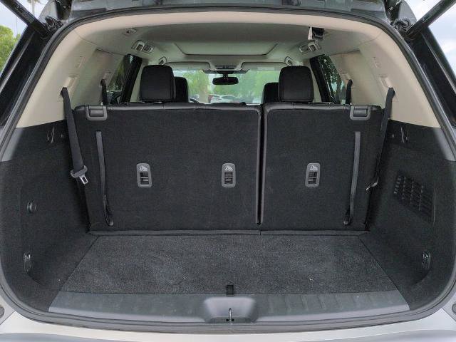 Certified 2022 Nissan Pathfinder SL w/ SL Premium Package FWD image 14