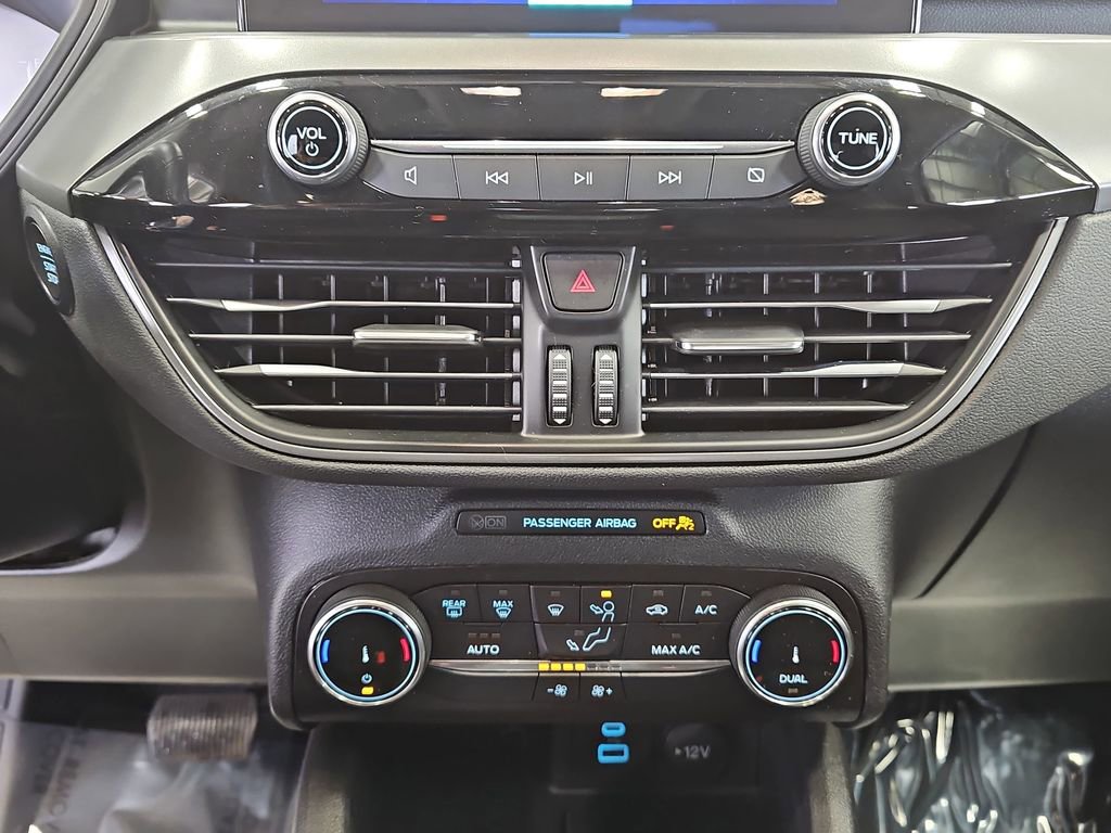 Used 2023 Ford Escape Active image 23