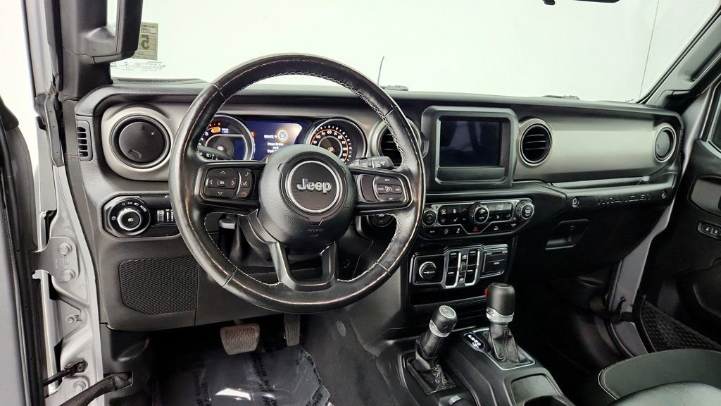 Used 2021 Jeep Wrangler Unlimited Sport image 12