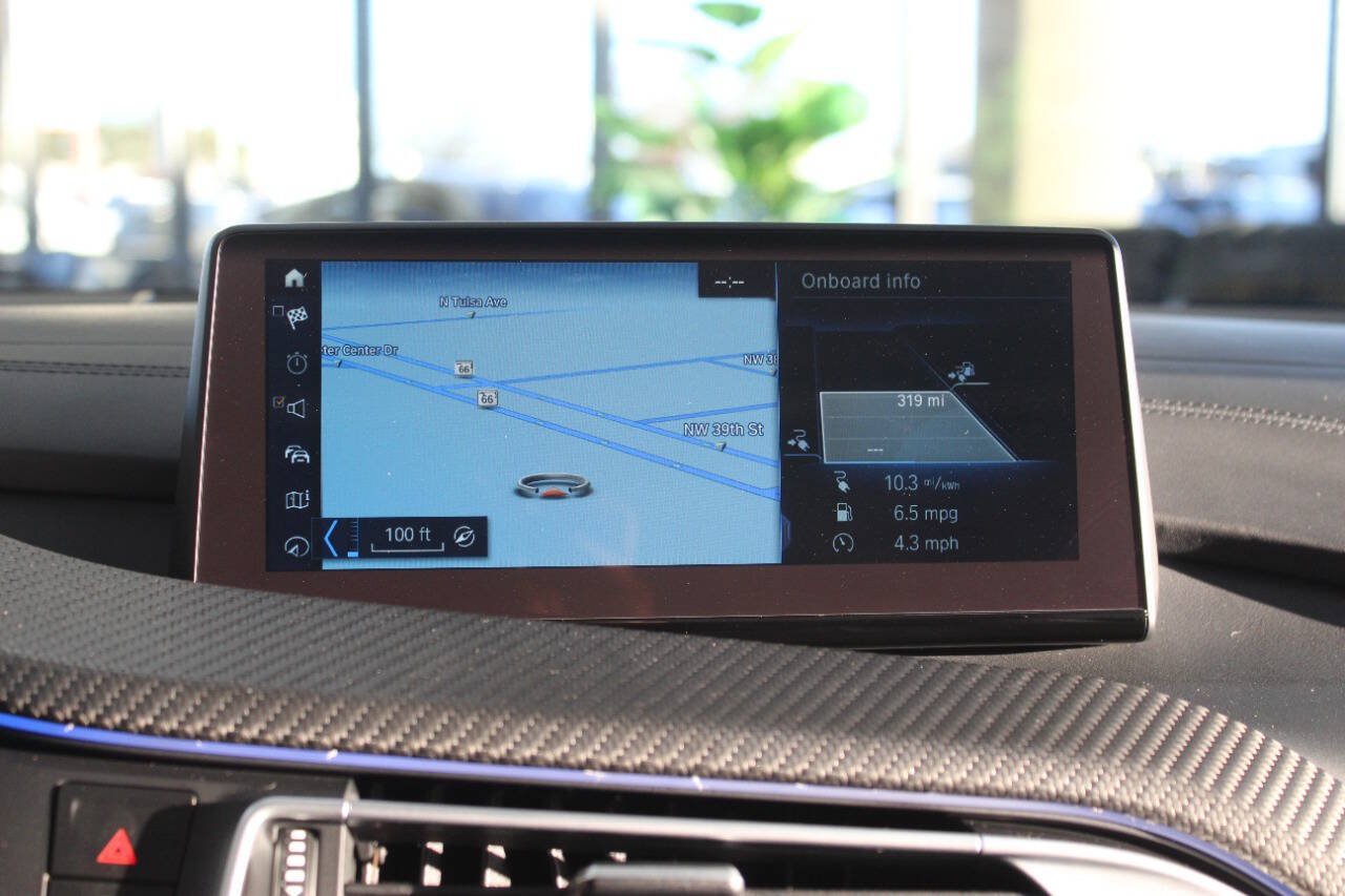 Used 2019 BMW i8 Roadster AWD/4WD image 16