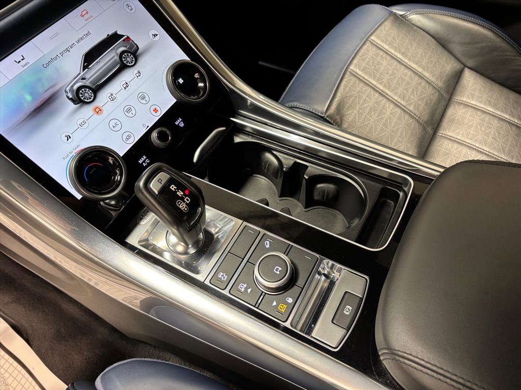 Used 2018 Land Rover Range Rover Sport HSE Dynamic image 13