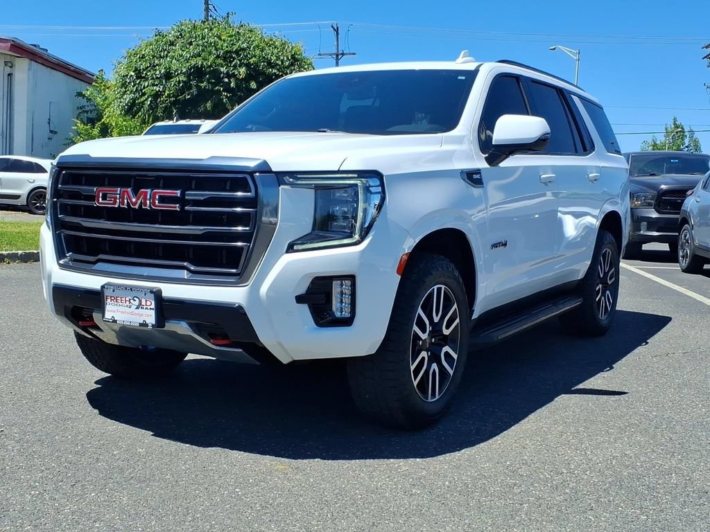 Used 2023 GMC Yukon AT4 AWD/4WD image 3
