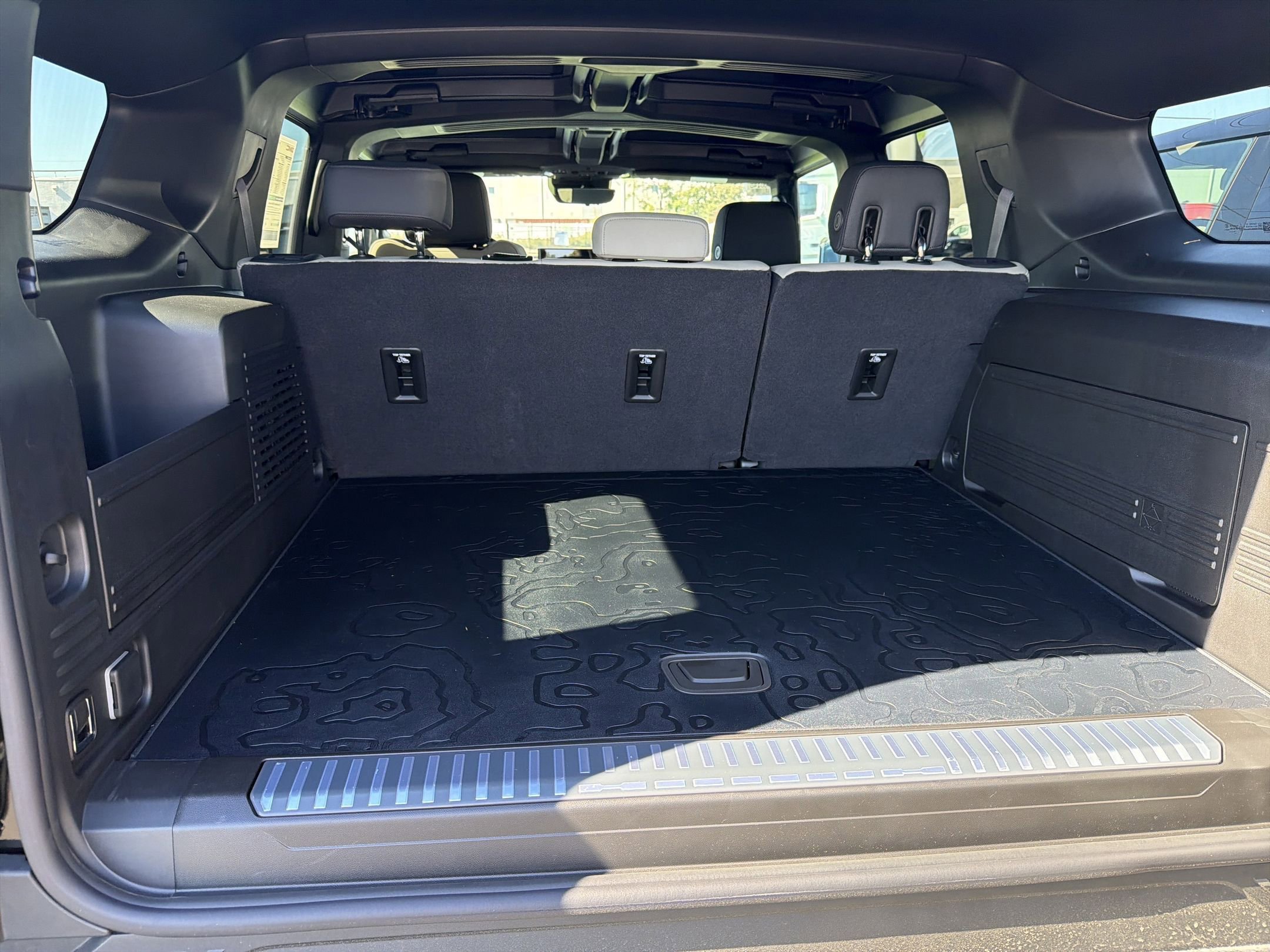 New 2026 GMC Hummer EV SUV image 27