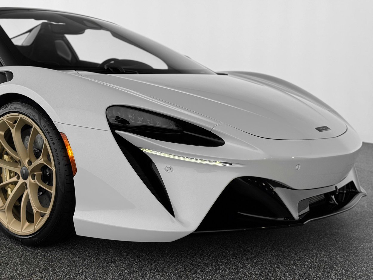 New 2026 McLaren Artura Spider image 47