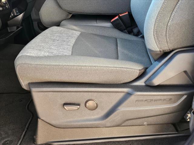 New 2026 Ford F250 XLT w/ FX4 Off-Road Package image 3