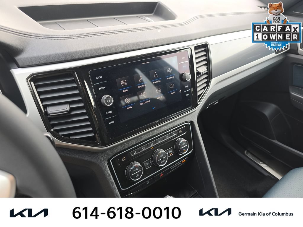 Used 2023 Volkswagen Atlas Cross Sport SEL AWD/4WD image 25