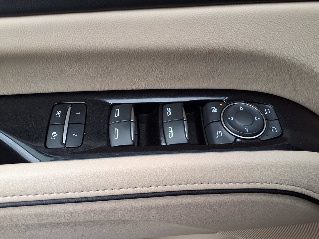 Certified 2023 Cadillac Escalade ESV Premium Luxury RWD image 13